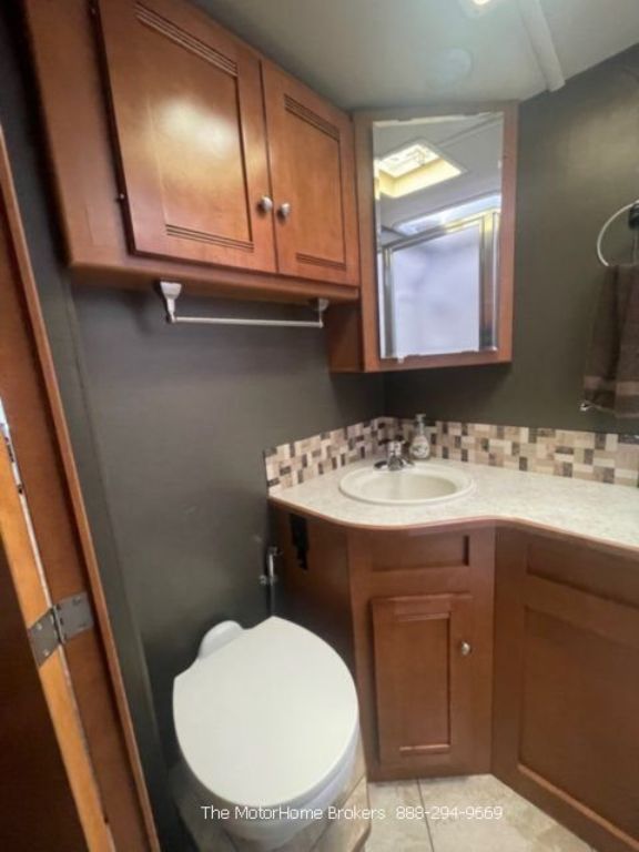 2019 Winnebago Sightser 33C **REDUCED**