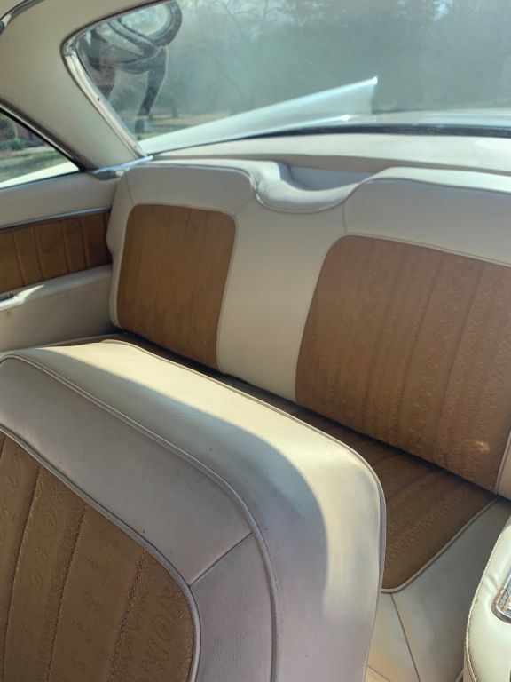 1959 Chrysler New Yorker coupe