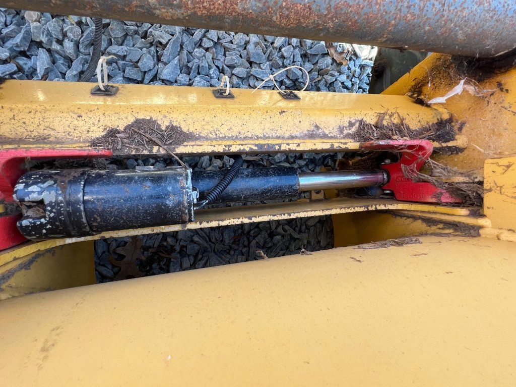 2018 John Deere 204L Wheel Loader For Sale In Stanfield, North Carolina 28163