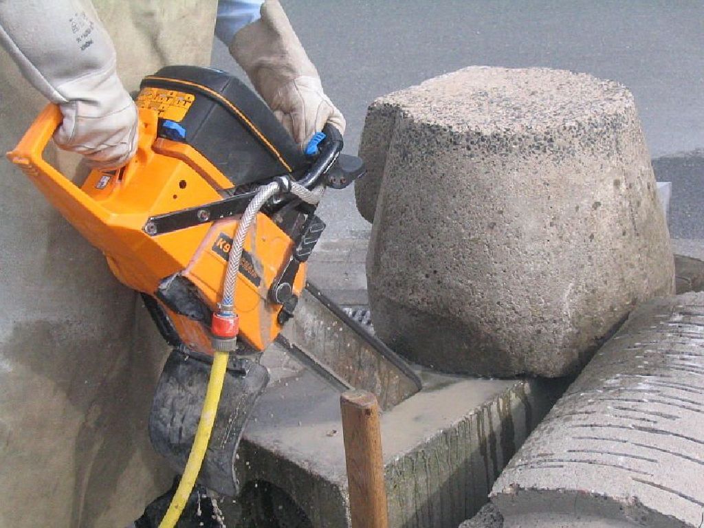 PROFESSIONAL - Concrete Demo / Removal / Cutting - G.C.