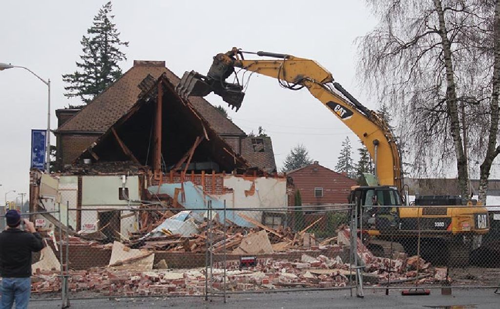 Licenced, Insured, & Bonded - Demolition - construction clean up - deb