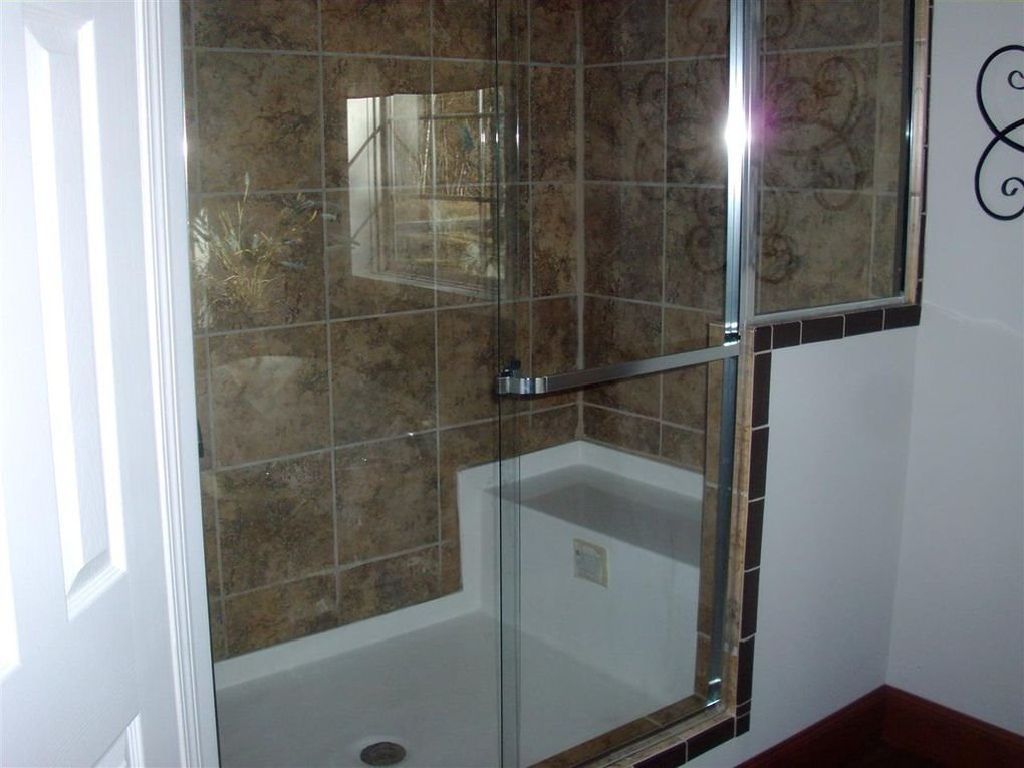 Brand New 4/2 on over 1 Acre