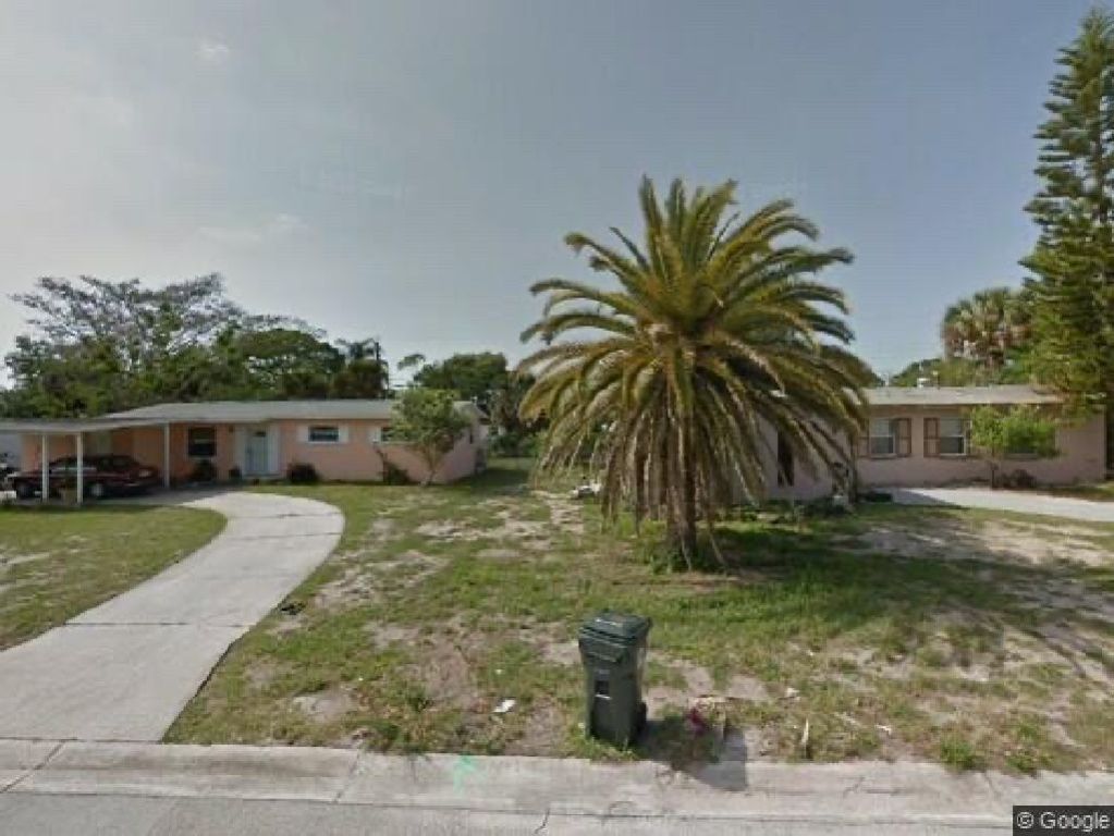 Beautiful 4/2 in Rockledgle Florida