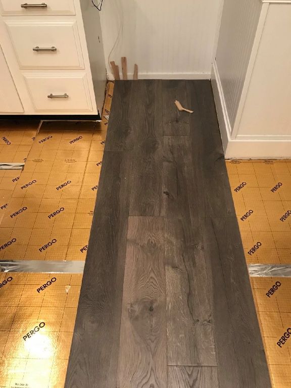 12mm Laminate $1.39/sqf SPECIAL PRICE LIMITED QUANTITY Pergo TimberCraft + WetProtect Waterproof Wes