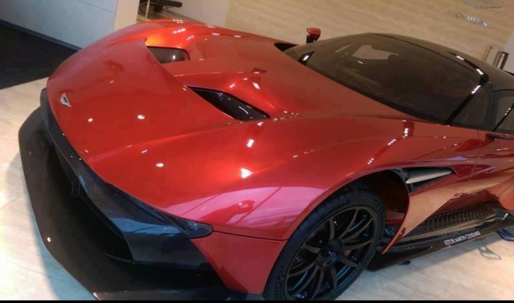 ROGER SEBRINGS AUTO DETAIL SHOP 11 W 2ND ST SPENCER CALL FOR AN APPOINTMENT 712-262-3725