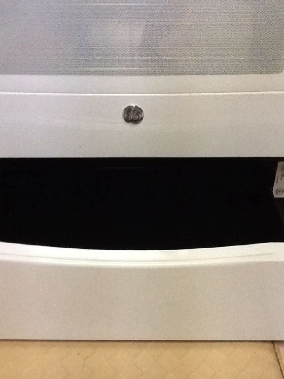 GE 5 Burner Gas Range MODEL#JGB760EFWW