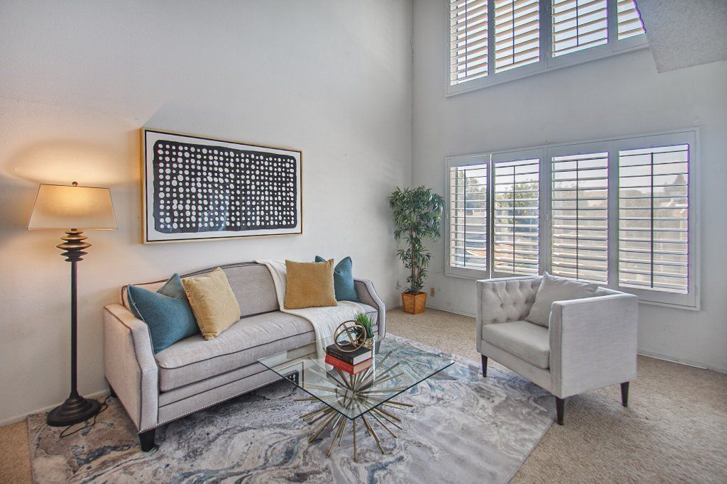 For Sale: 4311 Colfax Avenue 222 in Studio City for $425,000