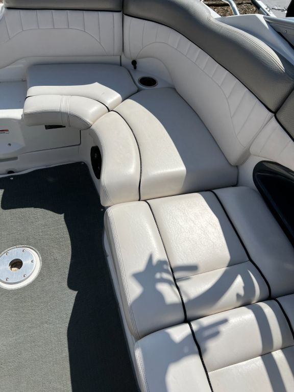 2007 Yamaha AR 230 H)