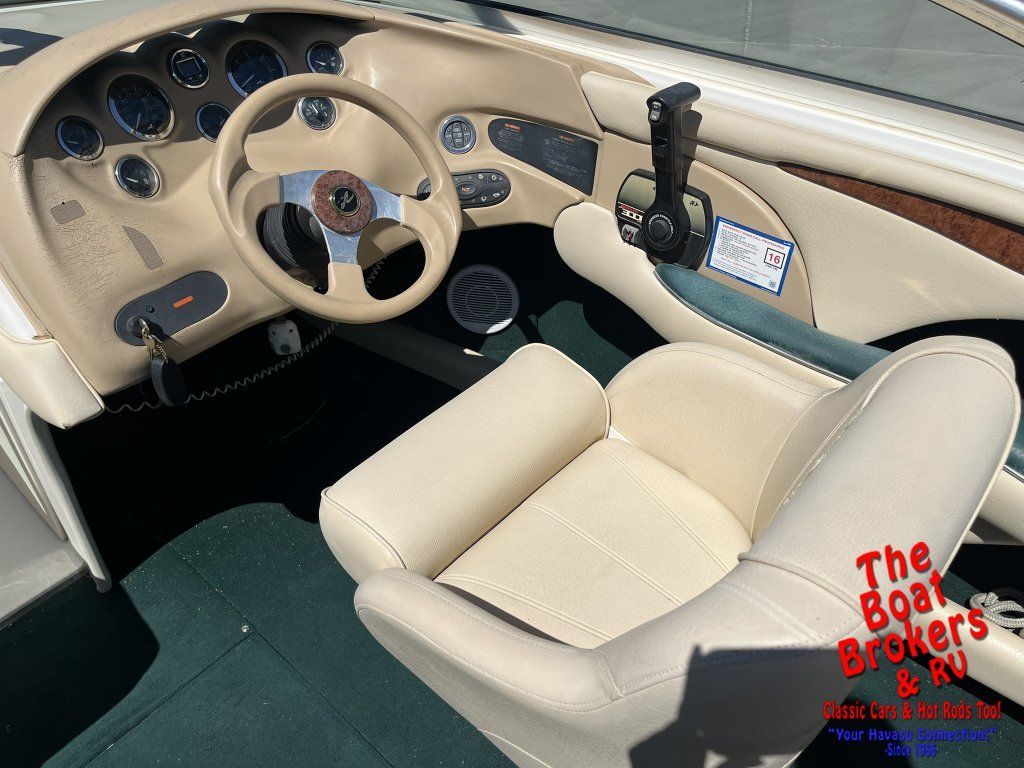 2000 SEARAY 210 SIGNATURE OPEN BOW