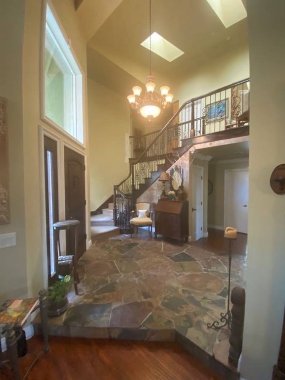 Spacious, quiet, clean smoke and drama free living.