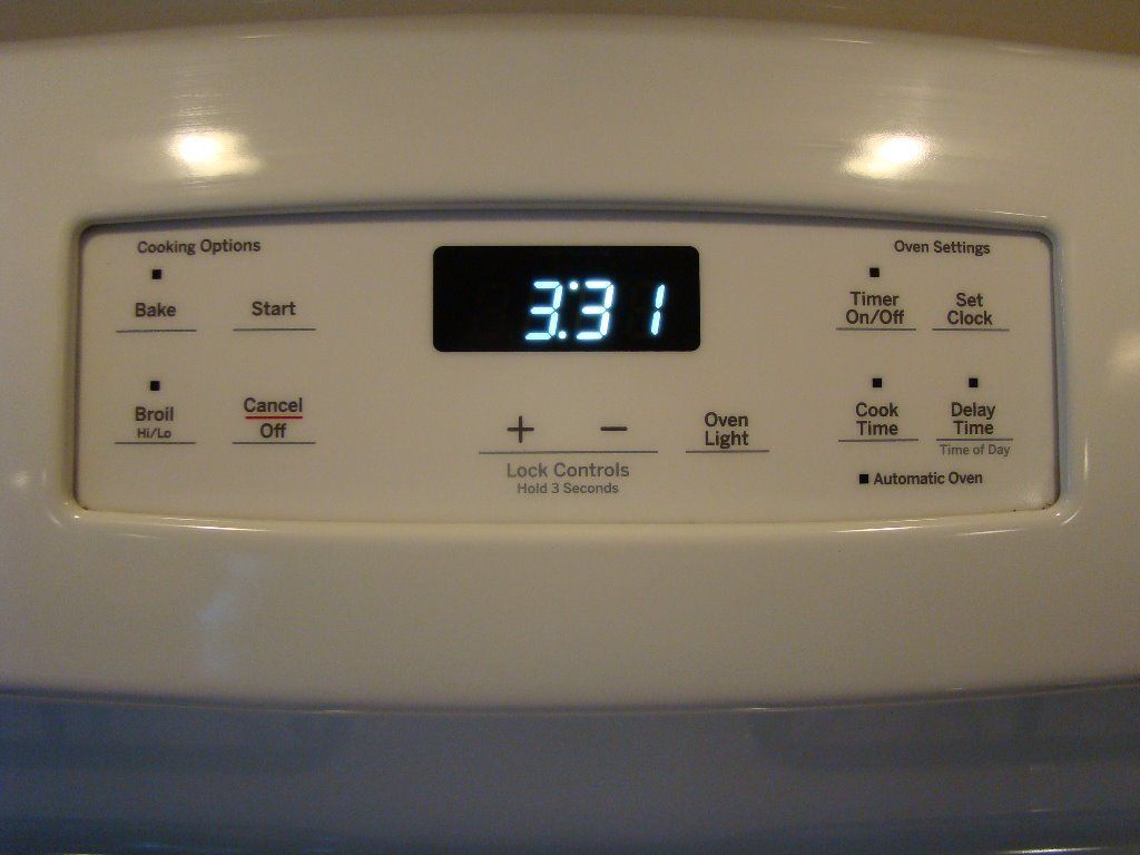 GE 30" Free Standing Gas Range