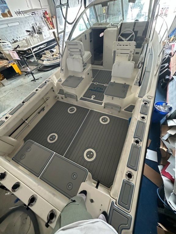 2004 Pursuit 2870 WA Fort Myers, Fl 75900