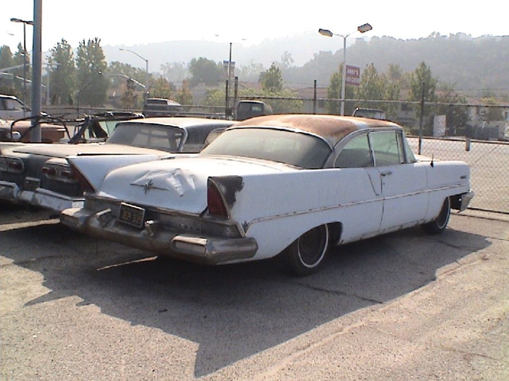 1957 Lincoln Premiere 2 Dr