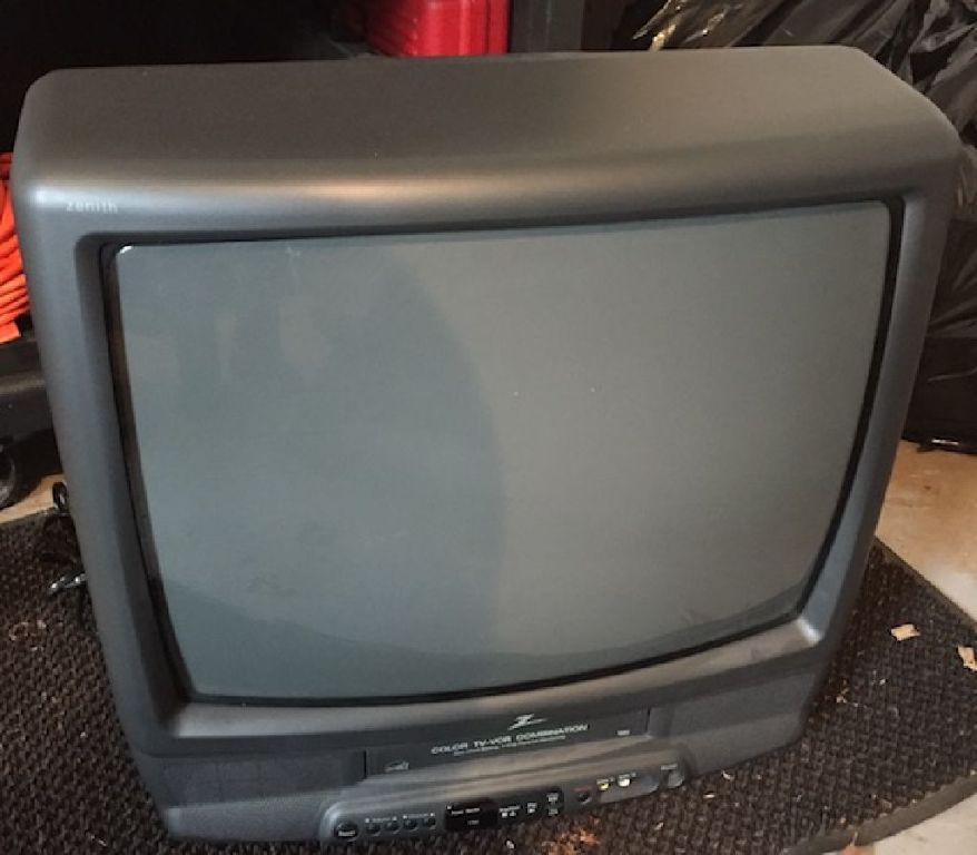 FREE 19 INCH TV VHS COMBO