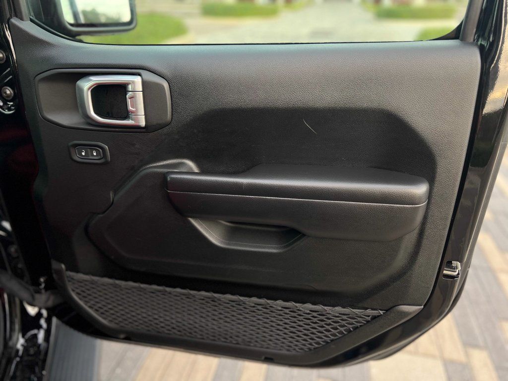 2021 JEEP Wrangler Rubicon