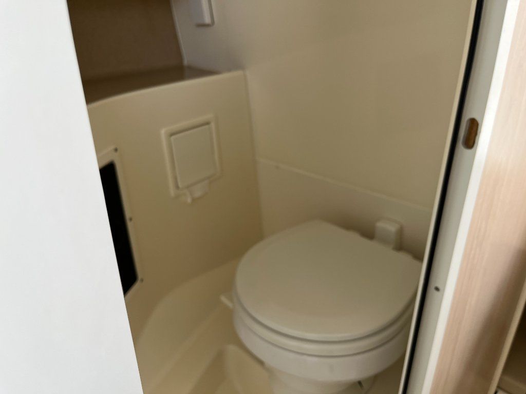 2001 Scout 280 Albaco   ** BRAND NEW MOTORS **