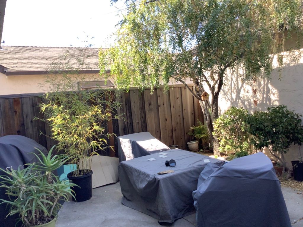 Prime Townhome Private Bedroom/bath in Morgan Hill