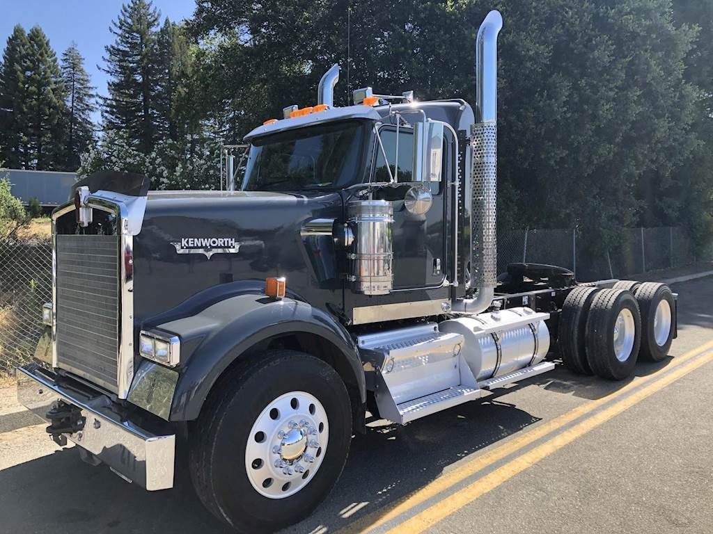 Our company can help you finance a commercial truck - (We handle all credit types)