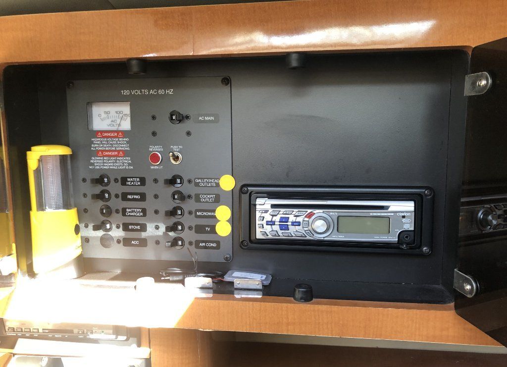 2009 Chaparral 250 Signature