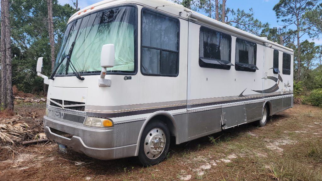 2003 Rexhall Rexair Motor home $17,000 or best offer