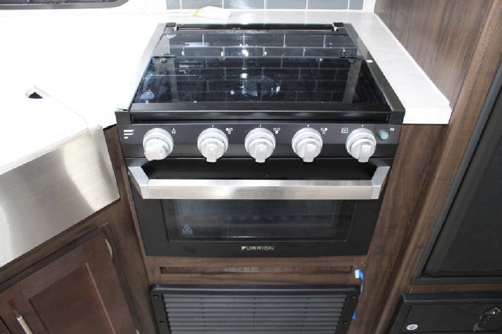 2019 Forest River Cherokee 274DBH