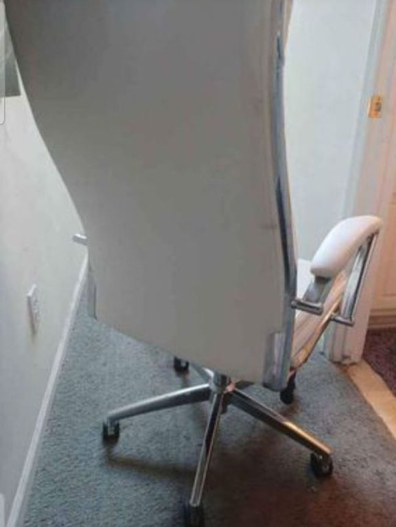 Realspace Executive Office / Gaming Chair $400