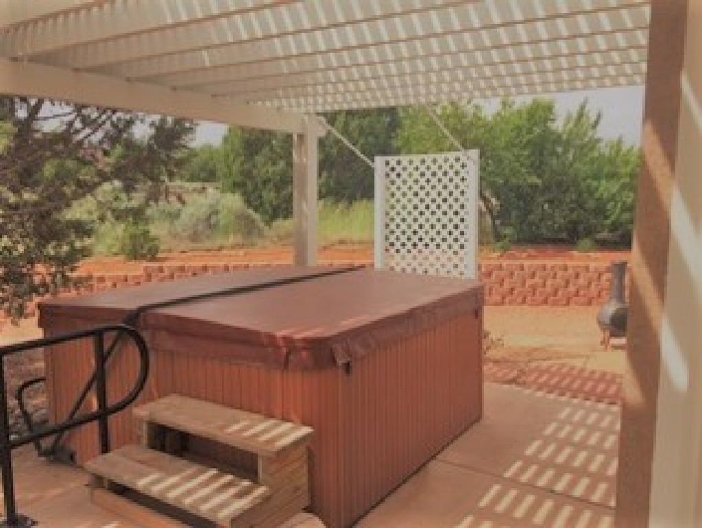 698 Navajo Kanab, Ut 84741