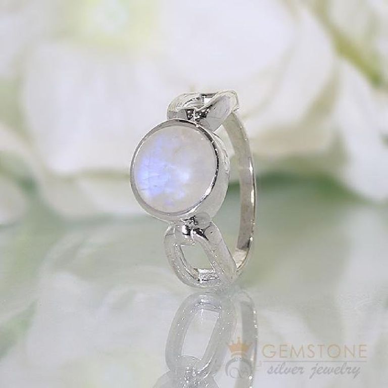 925 Sterling Silver Ring.