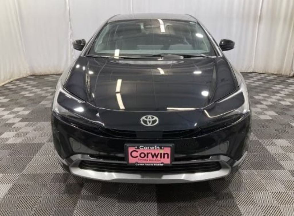 New 2024 Toyota Prius XLE AWD Hatchback Hybrid