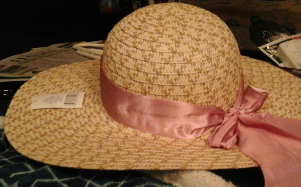 🆕NEW-WITH TAGS✔SUN HATS👒