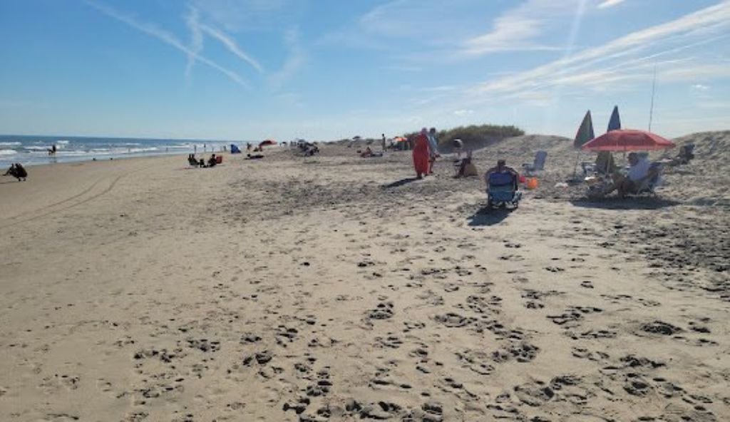 14.9 Acres With Mobile Home Near Parksley VA - SOLD!