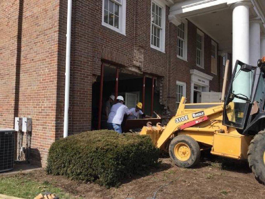 PROFESSIONAL - Wall Demo - Demolition & Removal