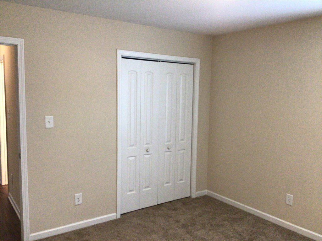 Single family home (830) 488-7163