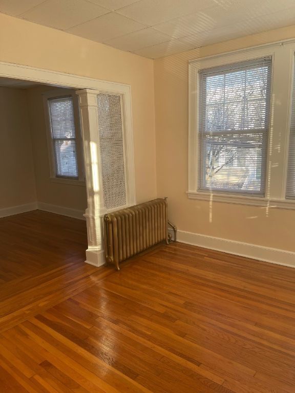 (ID#:1400653) Large 2 Bedroom 2nd Floor Apartment For Rent In College Point