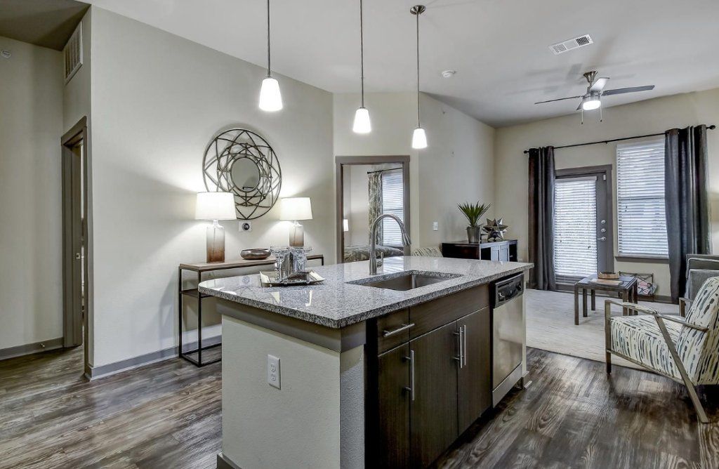 Avita @ Alamo Heights 2-bedroom 2-bath