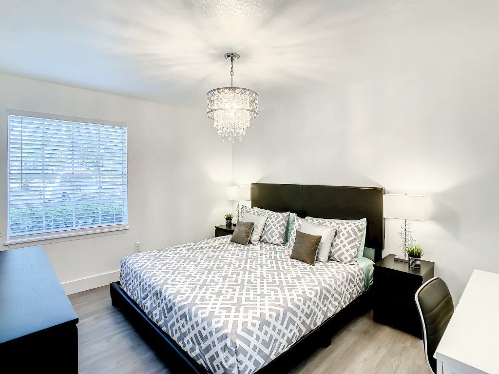 BEAUTIFUL 2-BED CONDO IN ORLANDO, FULLY FURNISHED!