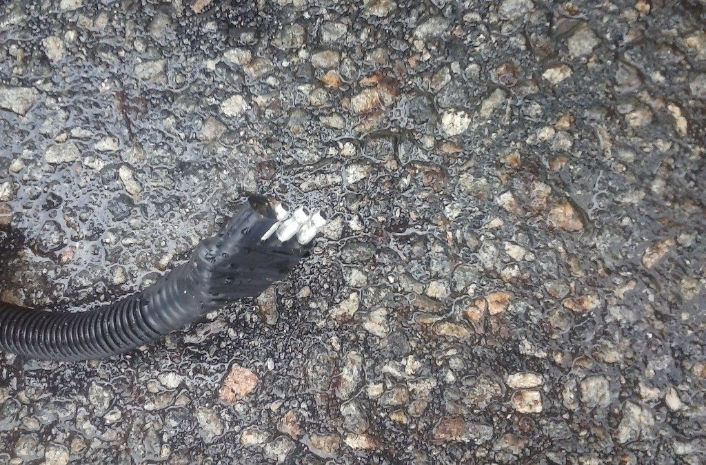 6x12 Enclosed Cargo Trailer V nose W ramp