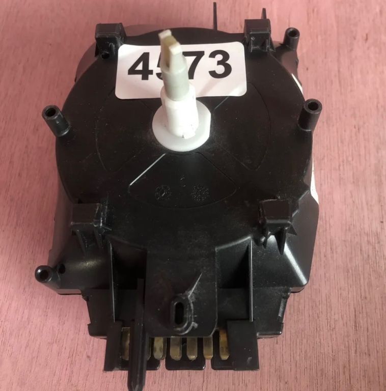 Admiral-Whirlpool-Roper  Washer  Timer Part # W1099989