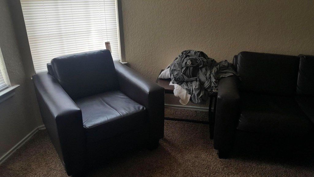 COLLEGE EDGE - $495/mo - 2BR 2BATH