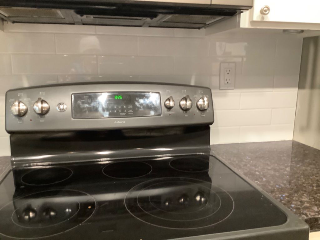 Prime Townhome Private Bedroom/bath in Morgan Hill