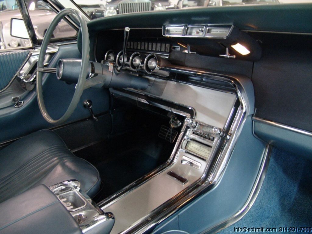 1964 Ford Thunderbird