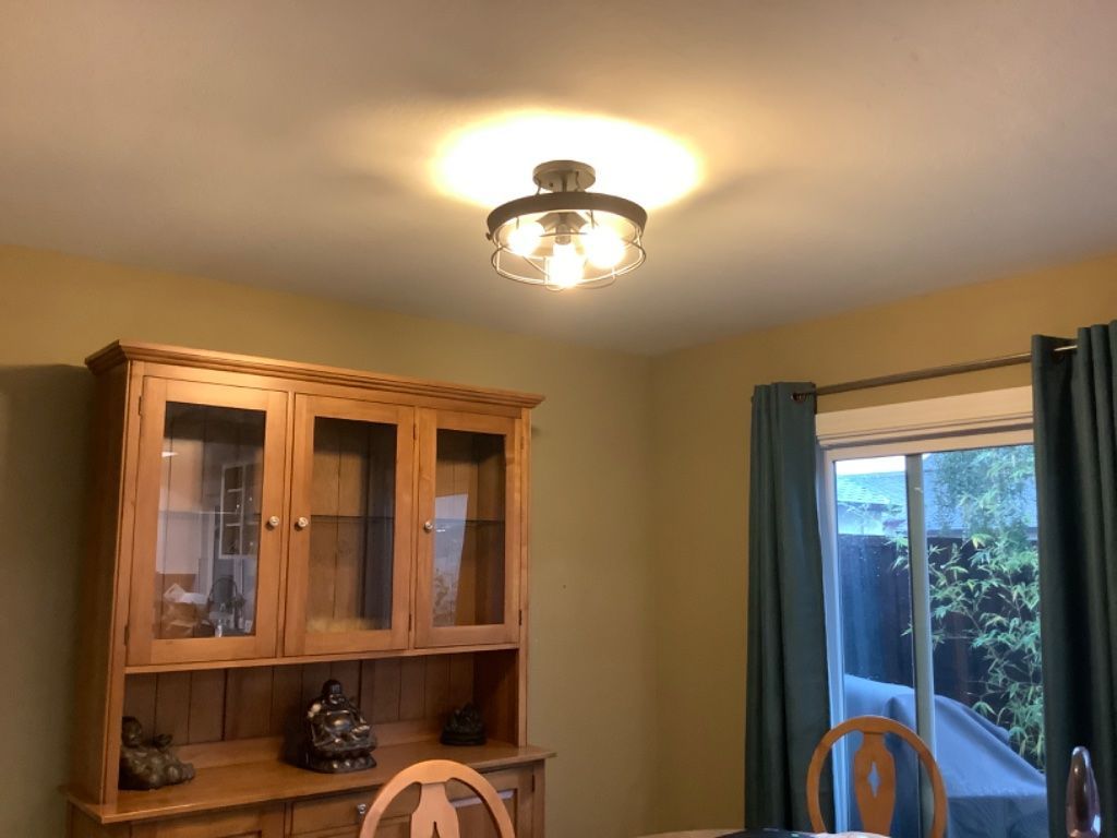 Prime Townhome Private Bedroom/bath in Morgan Hill