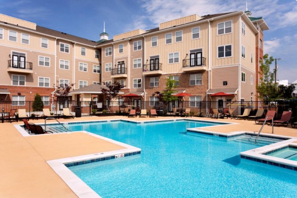 Apartment available for sublease