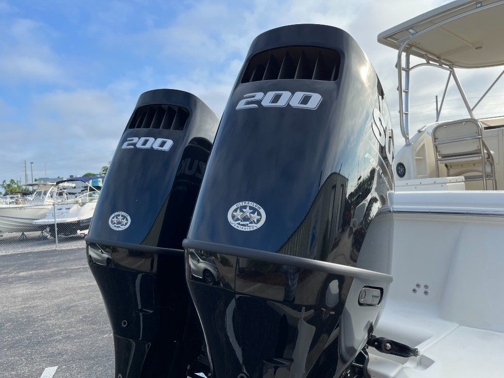 2001 Scout 280 Albaco   ** BRAND NEW MOTORS **