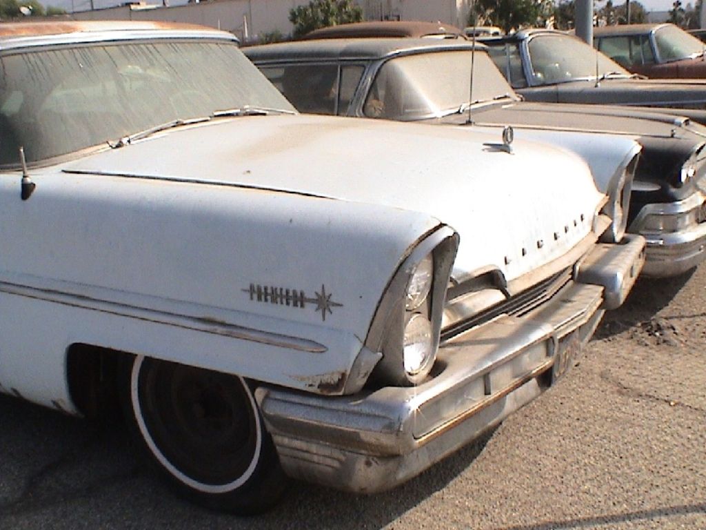1957 Lincoln Premiere 2 Dr