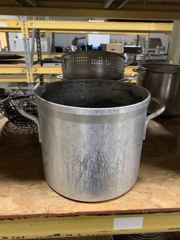 Lot of Kitchen Smallwares RTR#4093568-11