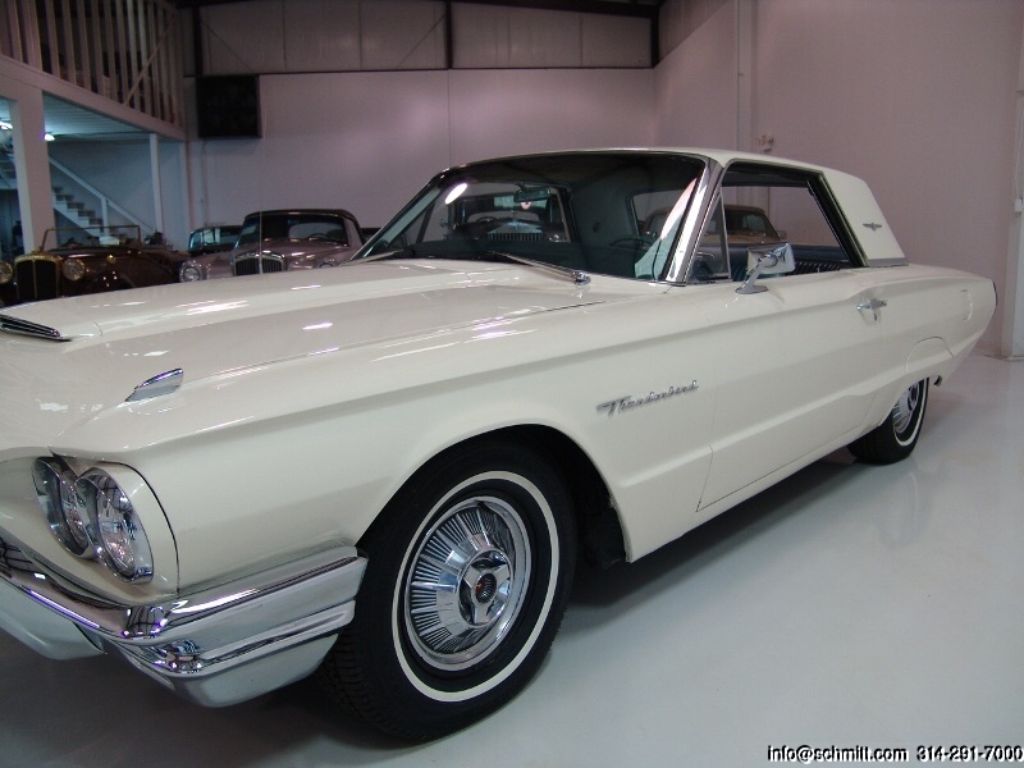 1964 Ford Thunderbird