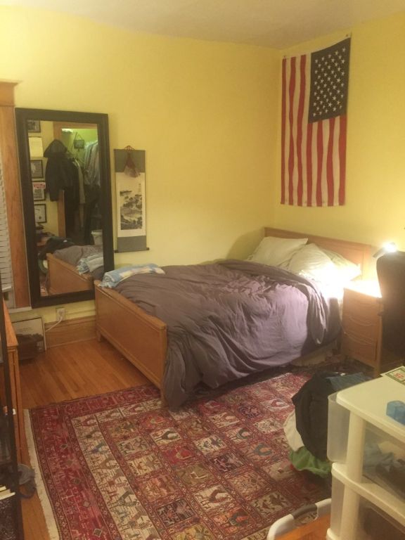 $650 / 4br - Looking for an awesome new roommate! September 1st