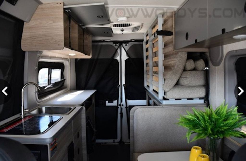 2022 Winnebago Solis Pocket 36A