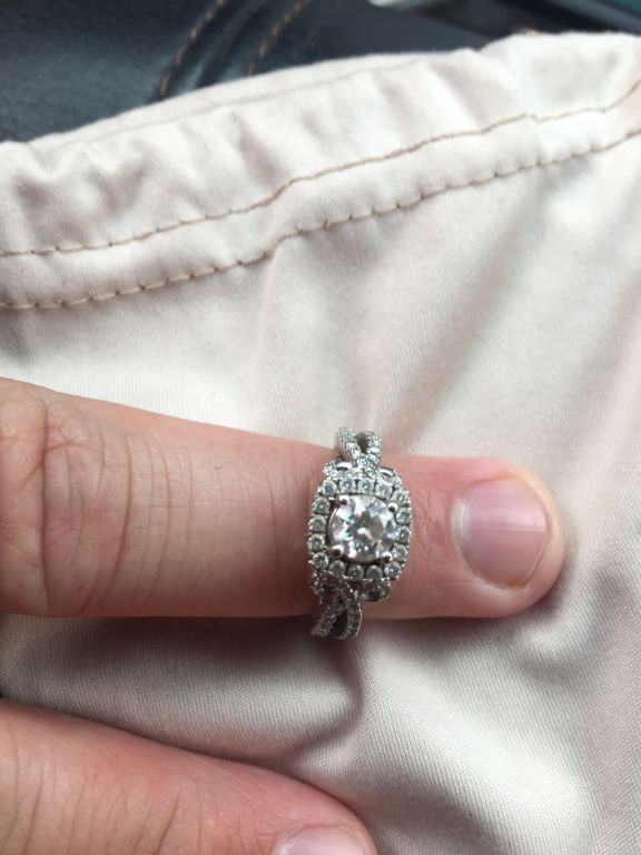 Vera Wang Engagement ring and wedding band